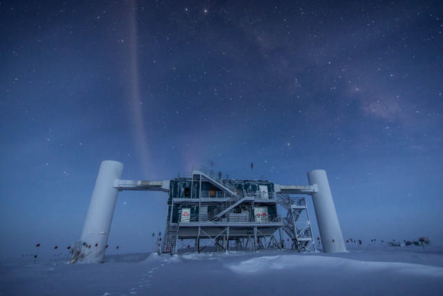 Icecube - Main building, South Pole
